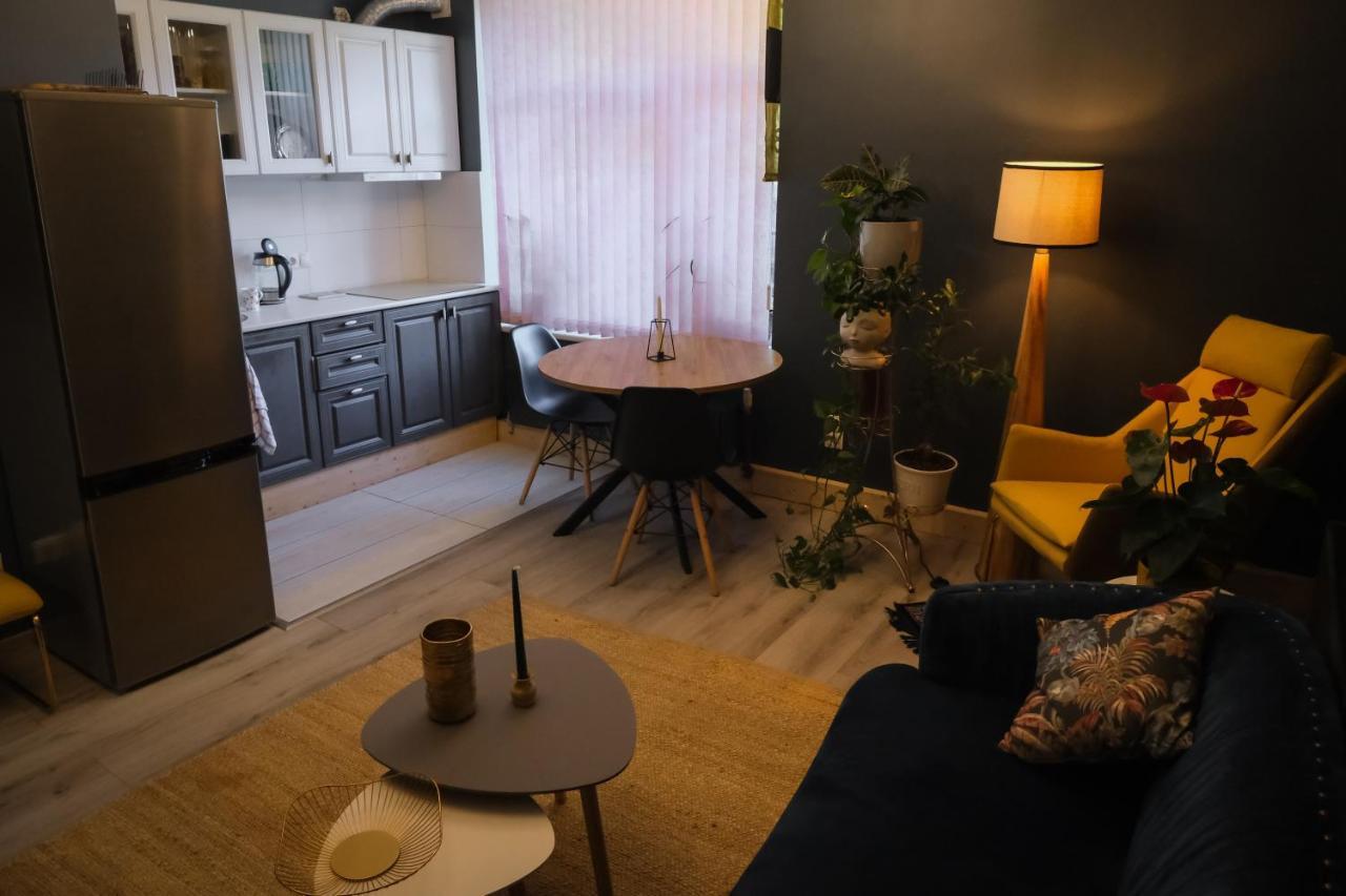 Silti, Atjaunoti Dzivokli Tuvu Centram - 1St Floor Apartamento Riga Exterior foto